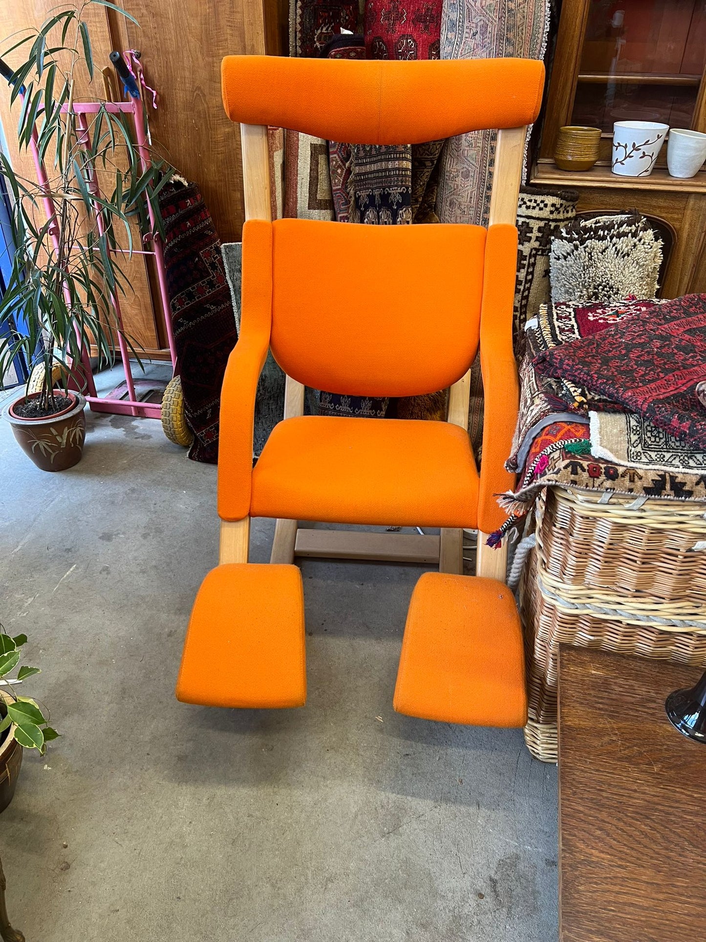 Varier Gravity Balans Lounge Chair