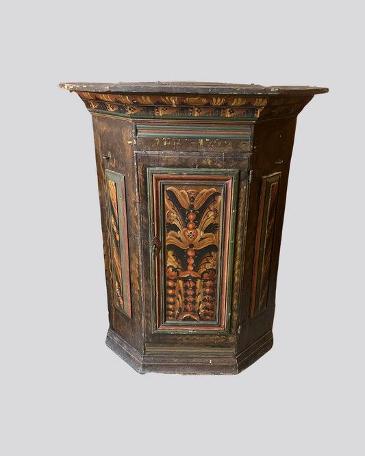 18th Century Allmöge Corner Cabinet