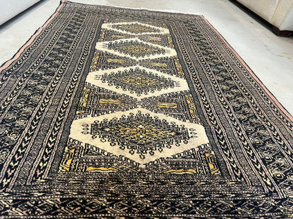 Jaldhar Bokhara Rug
